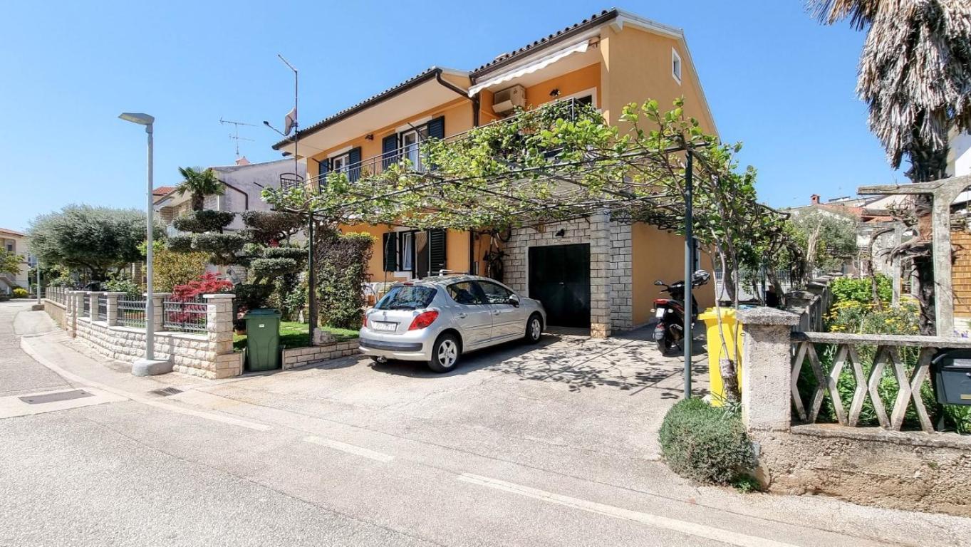 Alma One Apartment Novigrad  Exterior photo